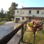 Marcello & Francesca 3* אורבינו