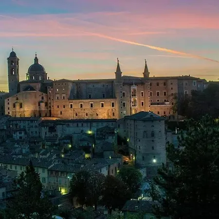 Marcello & Francesca Nocleg ze śniadaniem Urbino