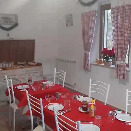 Nocleg ze śniadaniem Marcello & Francesca 3*